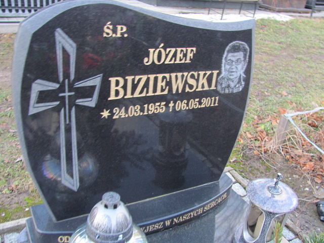 Grób Józef Biziewski
